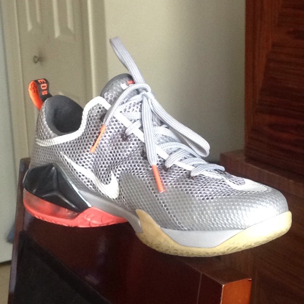 ☄️Nike - LeBron James 'Earned 23' Athletic Shoes